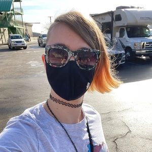 Meet your Posher, Jasmine